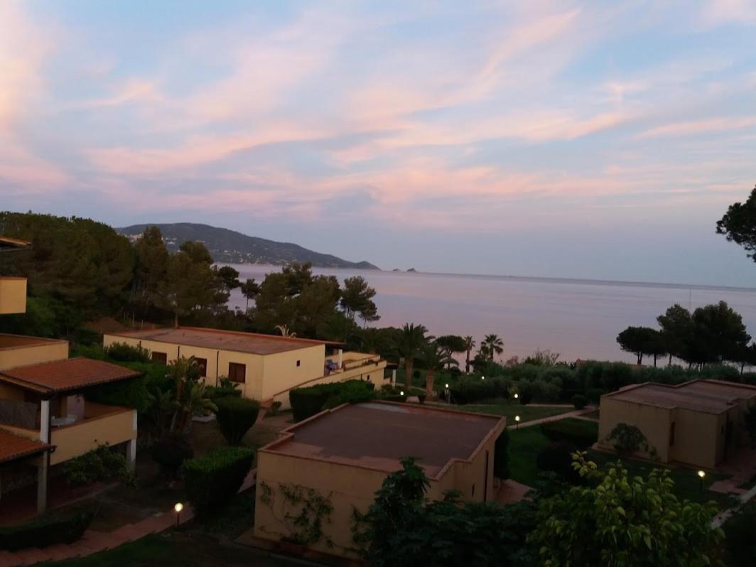אפרטהוטל לקונה Casa Del Golfo מראה חיצוני תמונה